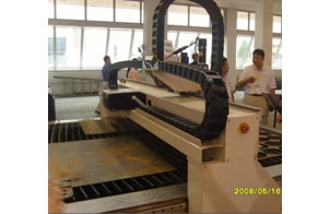 CNC Table Cutting Machine